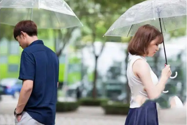 苏州婚外情取证：女方出轨要承担什么责任